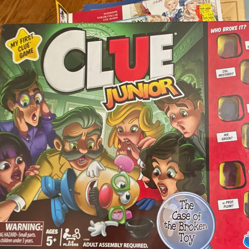 Hasbro clue junior board game - clue,