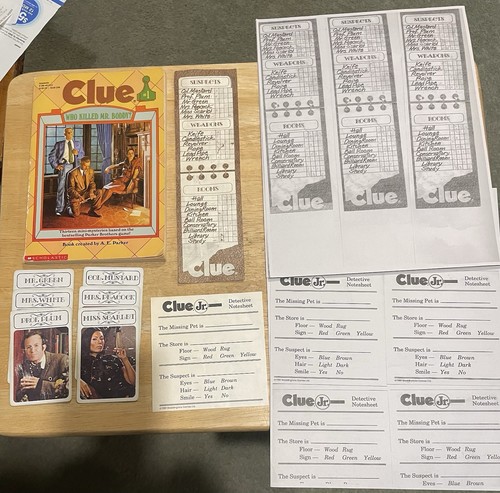 Clue book suspects - clue,